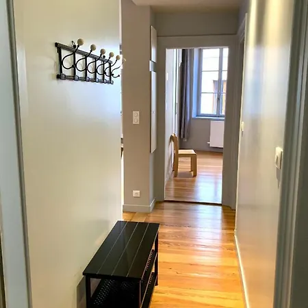 Hyper-centre Apartman